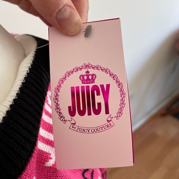 NWT Juicy By Juicy Couture Crew Neck Pullover Sweater - Picture 6 of 6